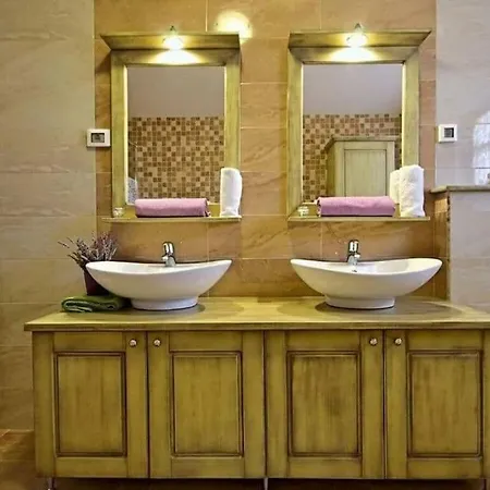 Casa Clara Comfortable Holiday Vila