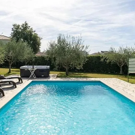 Vila Casa Clara Comfortable Holiday Kastelir